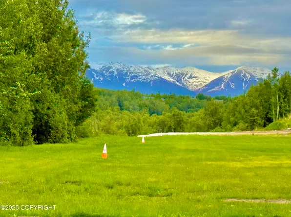 2250 S Saint John Ct, Wasilla, AK 99654