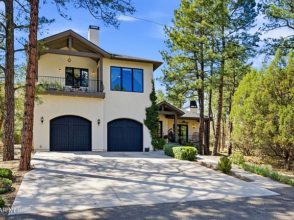 2nd image of 520 Carson Dr