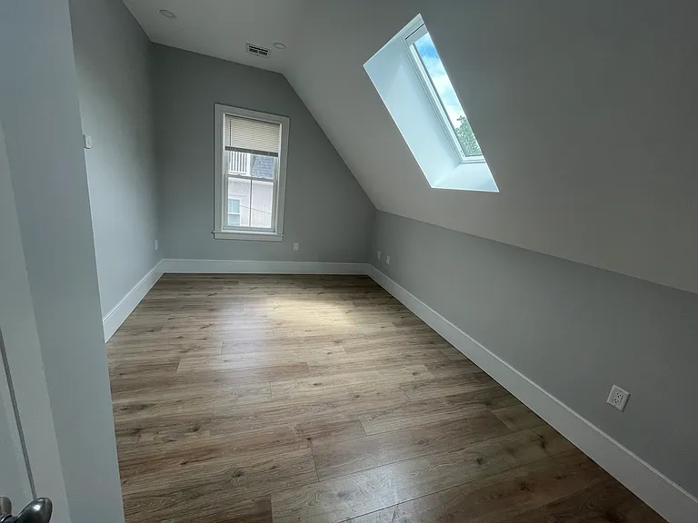 124 Kenrick St #5 — Photo 20