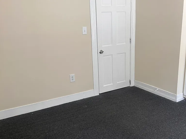 640 High St — Photo 18