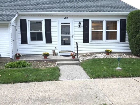 251A Mystic Ln, Monroe Twp., NJ 08831