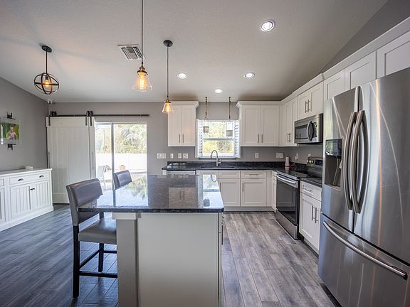 5th image of 4373 Atwater Dr