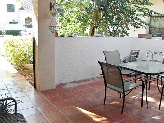 5th image of 21244 Harbor Way APT 212