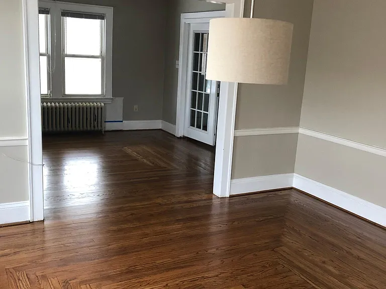 124 Dover Rd — Photo 5