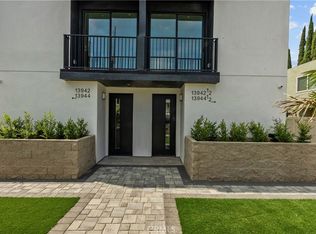 13942 Vanowen St, Van Nuys, CA 91405