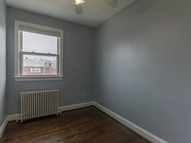 212 S Courthouse Rd — Photo 16