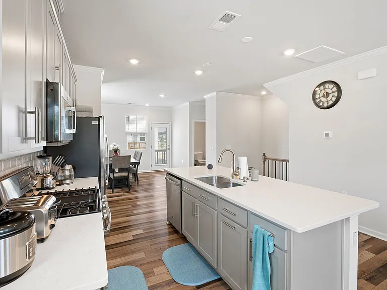 2500 Chert Ln — Photo 10