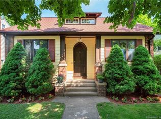 201 Thornton St, Hamden, CT 06517