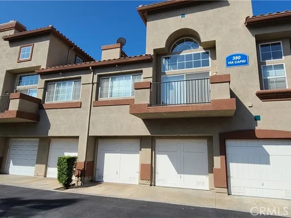 380 Via Capri Unit 202, Corona, CA 92879