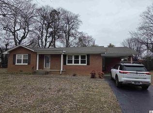 143 Holmes Dr, Paducah, KY 42003