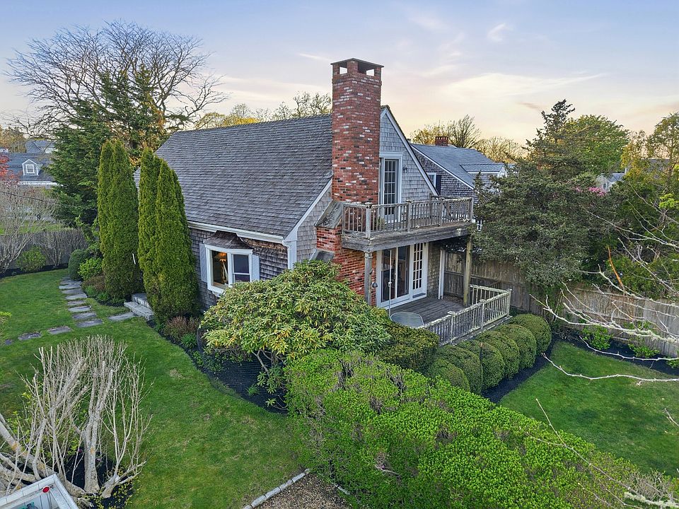 1st image of 24 Atwood Cir