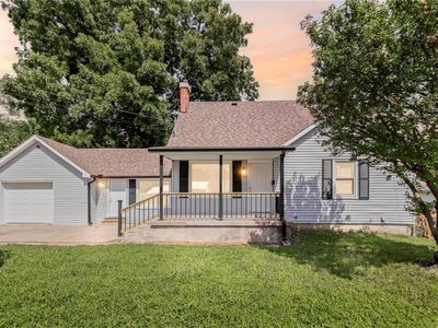 364 S Grant Ave, Marshall, MO, 65340
