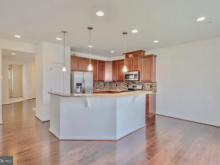 43699 Sweetbay St — Photo 6
