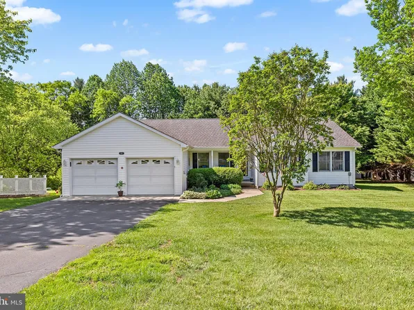 811 S Meadowview Dr, Chestertown, MD 21620