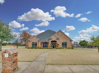 7211 Edgerton Dr, Midlothian, TX 76065