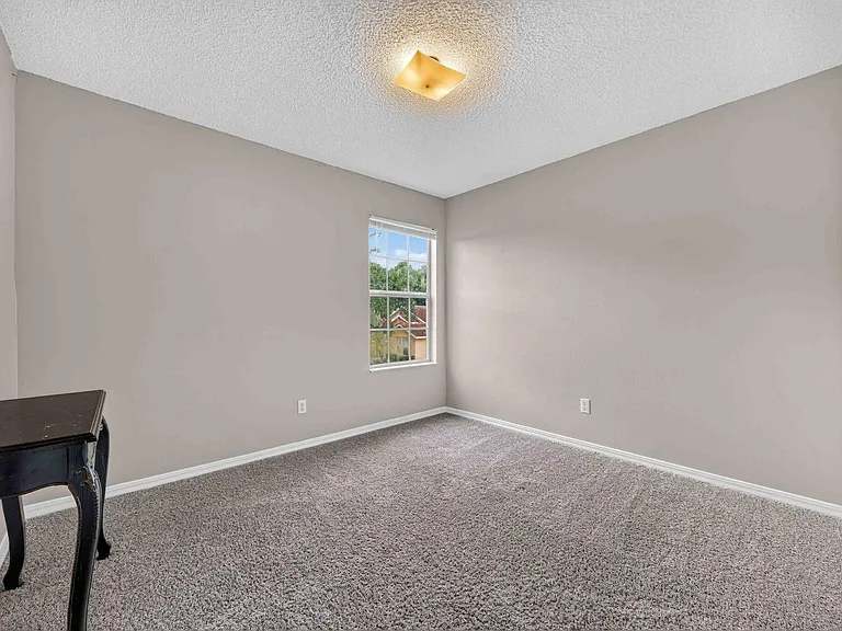 Unit Photo