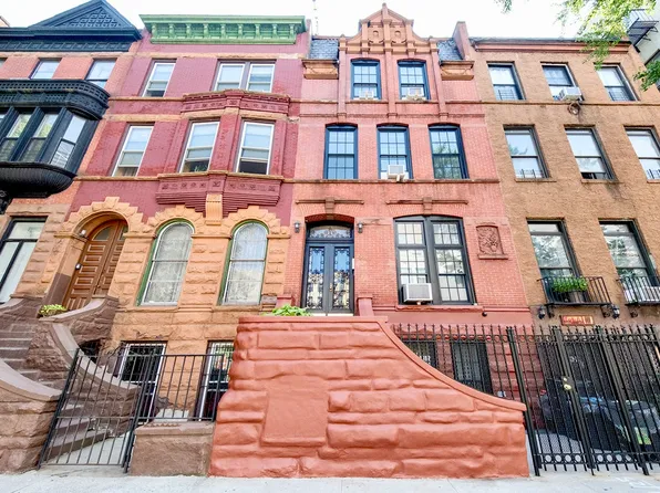 168 West 130th Street image 11 of 62