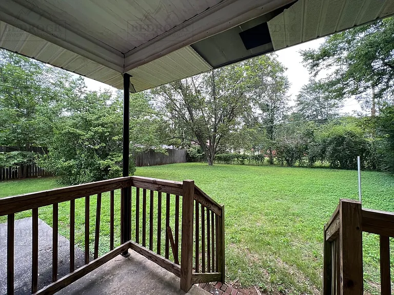 2706 Norton Ave NW — Photo 4