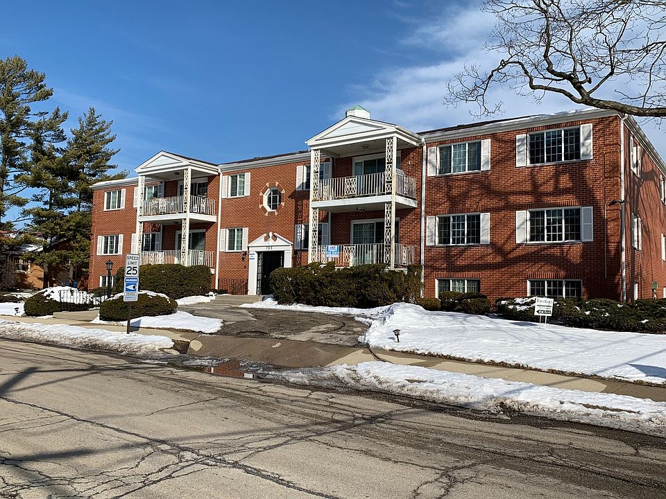 1st image of 765 Garland Pl APT 1B