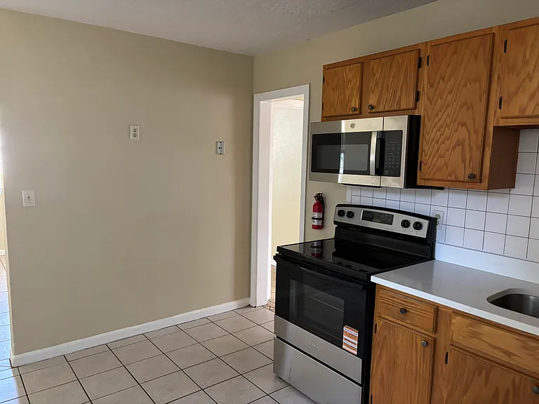 1455 Combs Rd — Photo 8
