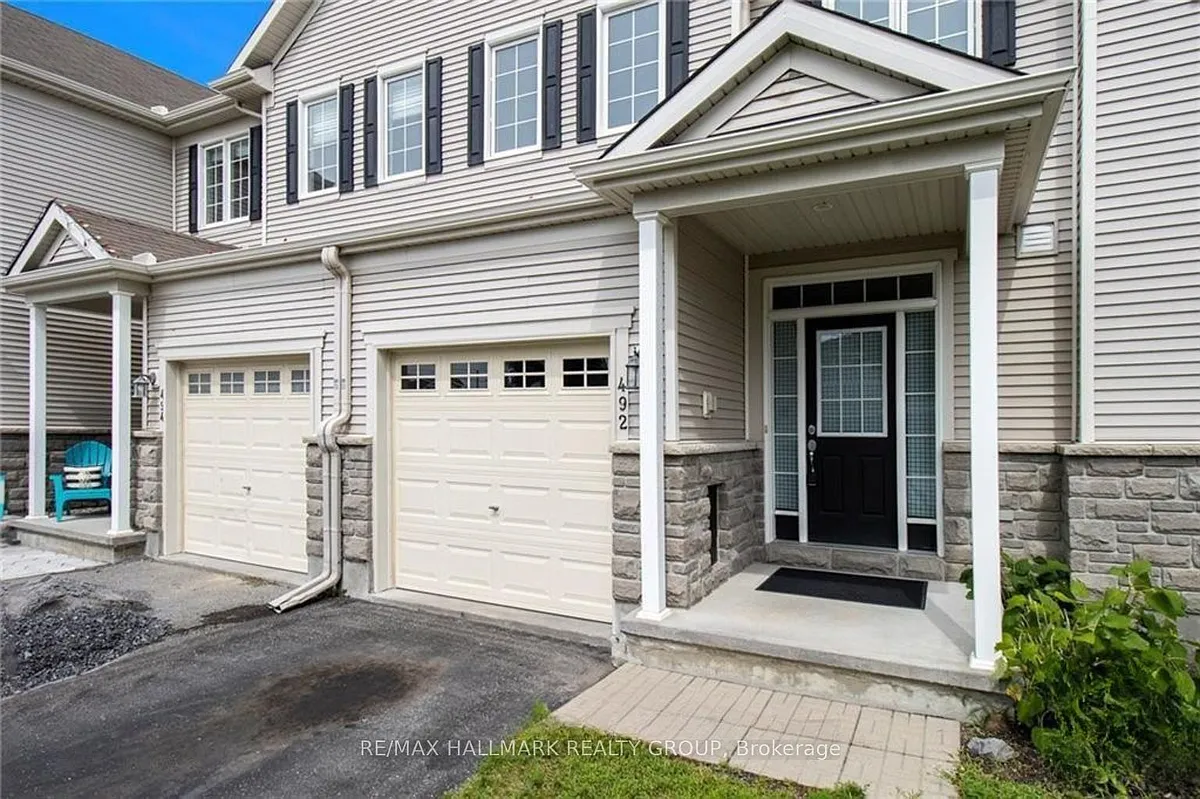 Building Photo - 492 Dundonald Dr