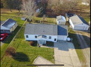 306 Peach St, Washington, IL 61571