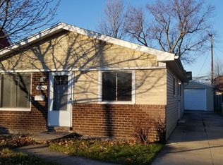 27817 Garfield St, Roseville, MI