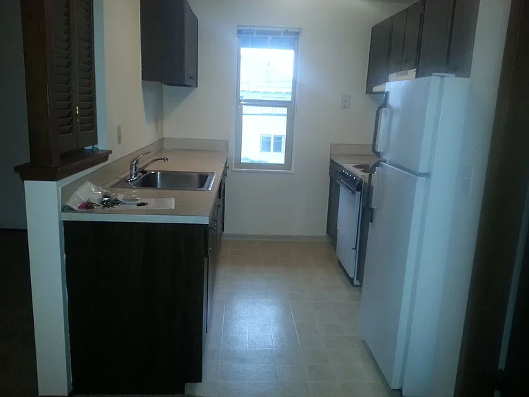 Fairmont Terrace — Photo 20