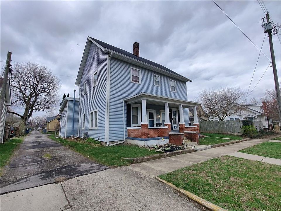 1st image of 227 W Pennsylvania St