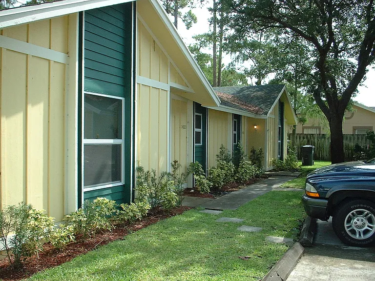 14023 Veronica Ct #14025 — Photo 2