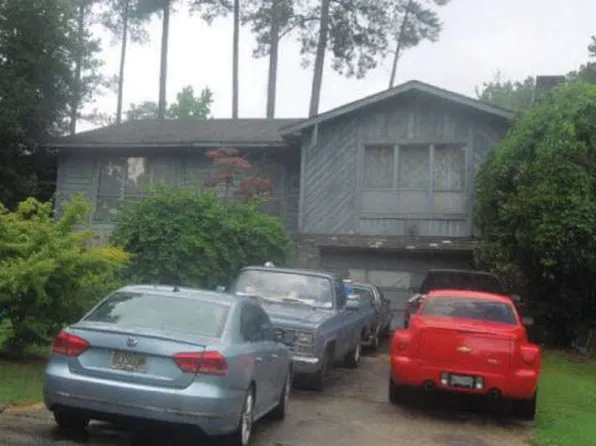 807 Westfield Cir, Birmingham, AL 35217