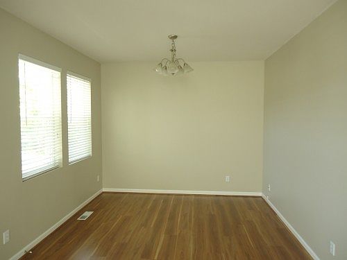 3rd image of 2530 88th Dr NE