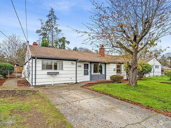 2nd image of 7126 86th Street SW