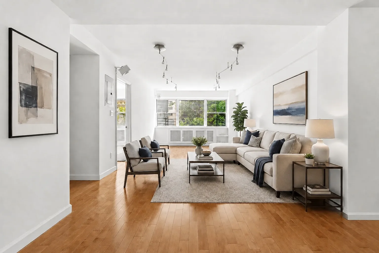 333 East 46th Street — Photo 1