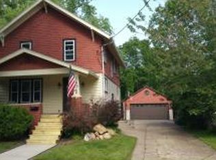 1404 N Superior St, Appleton, WI 54911