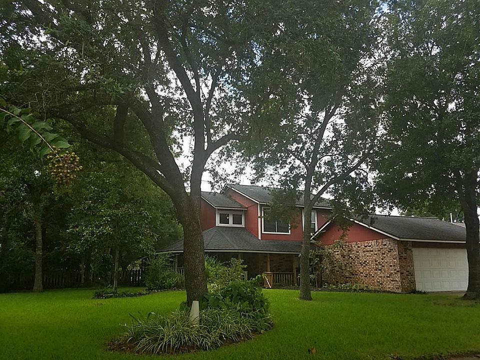 1st image of 318 Gleneagles Dr