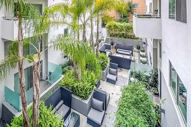 1700 Sawtelle Blvd — Photo 6