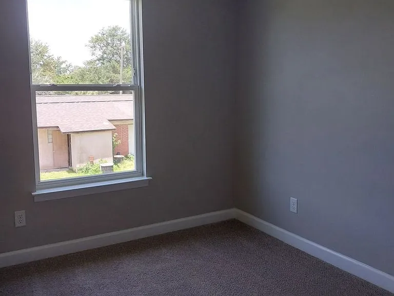 255 Callaway Chase Ln — Photo 32