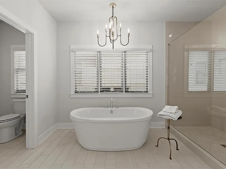 4001 Haverhill Dr NE — Photo 31
