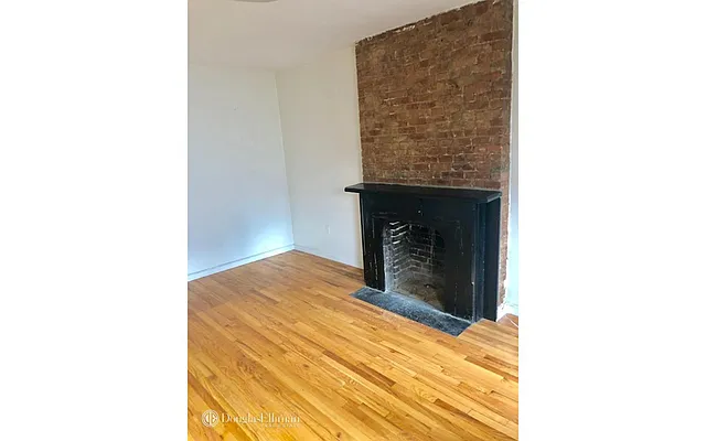 Rented by Douglas Elliman | media 10