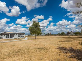 27443 N Black Butte Rd, Wittmann, AZ 85361