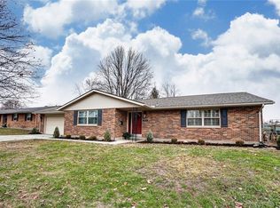 741 Shirley Dr, Tipp City, OH 45371