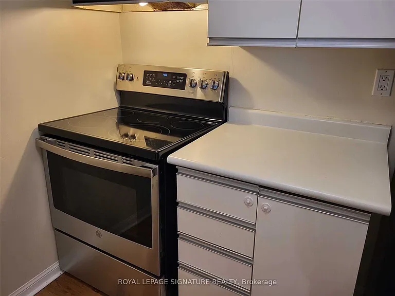 1 Hickory Tree Rd #1207 — Photo 10