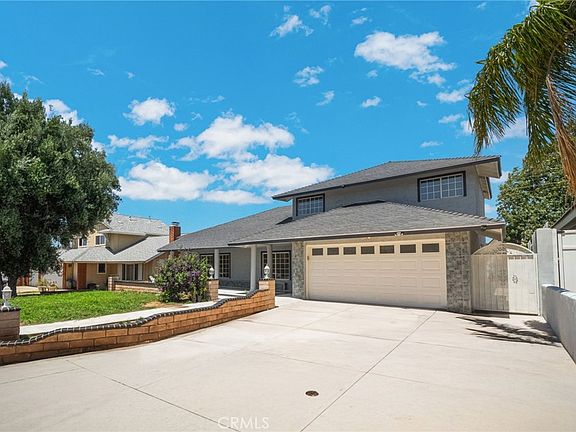 3rd image of 2515 Monterey Peninsula Dr