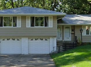 1716 38th St, Des Moines, IA 50310