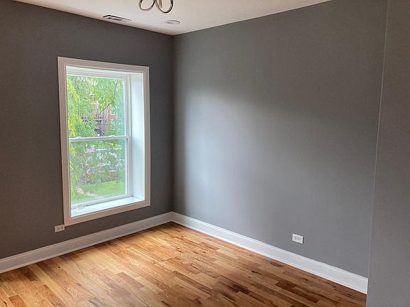 3rd image of 4706 W West End Ave #2
