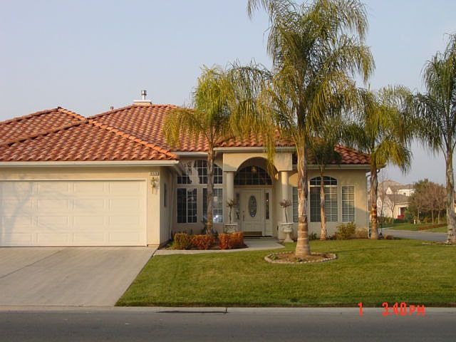 CORNER LOT