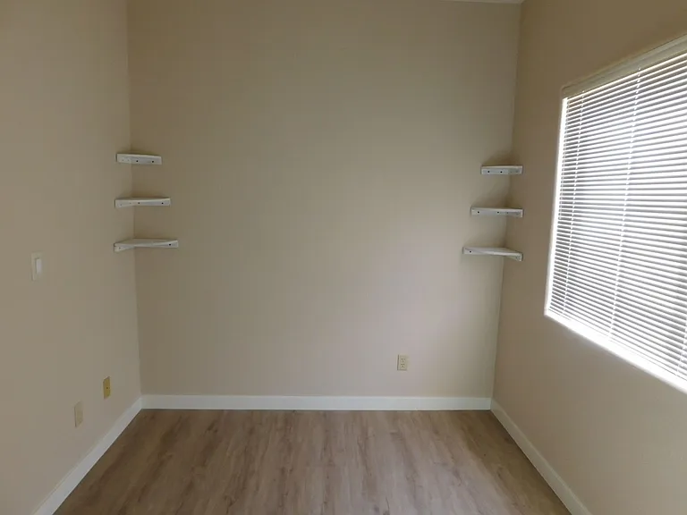 8301 Boseck Dr #115 — Photo 17