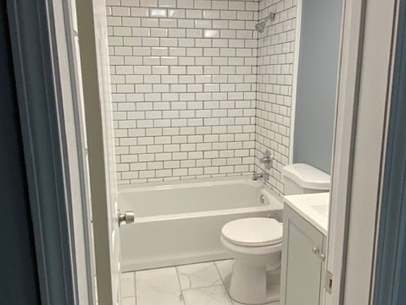 5th image of 612 Batton St