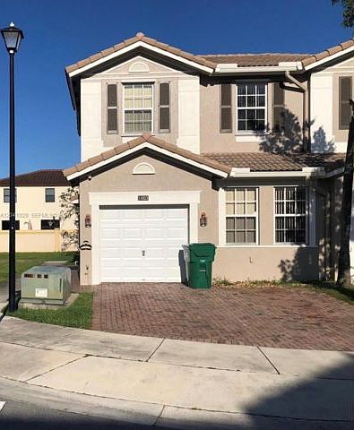 1st image of 11823 SW 152nd Ct